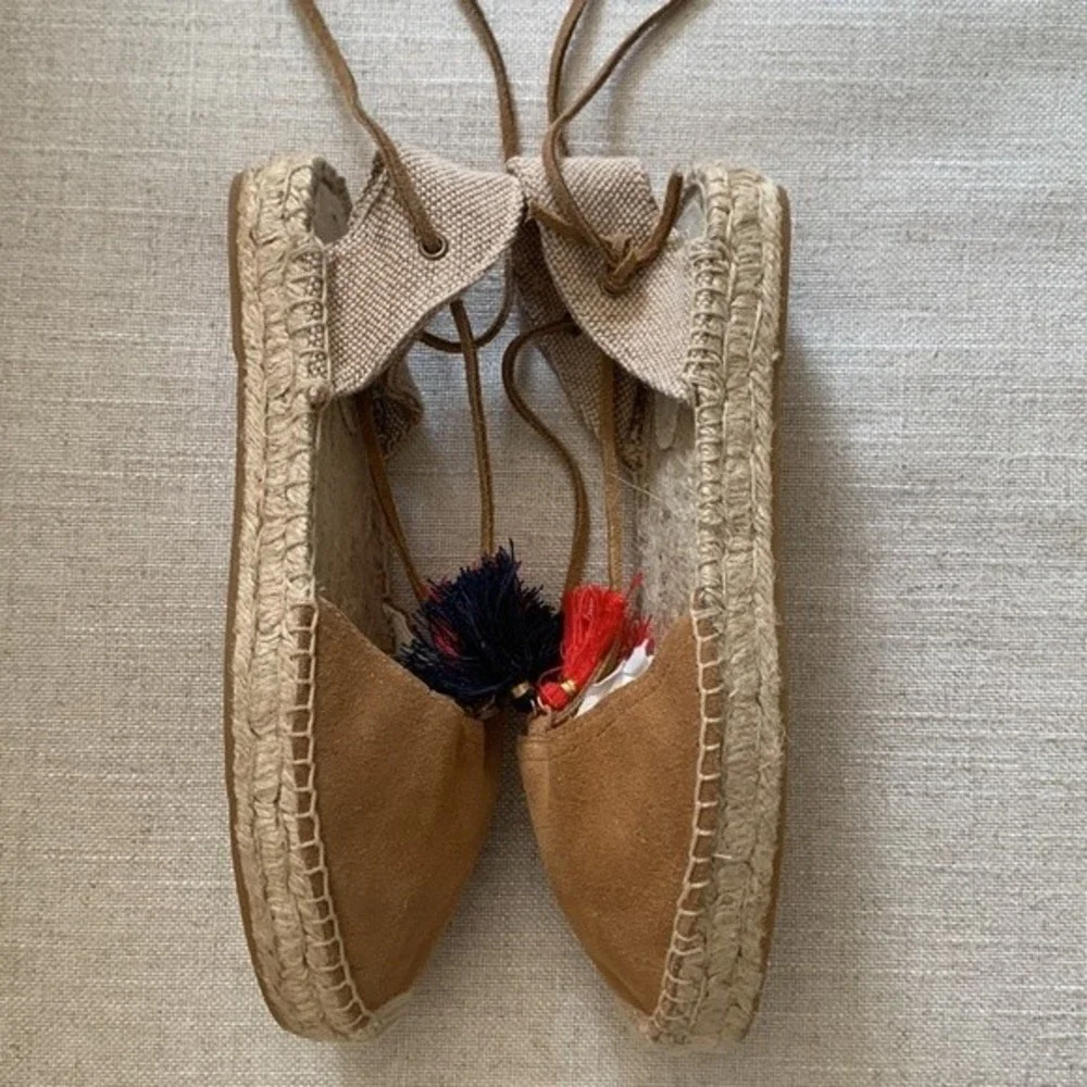 Soludos Lauren Tan Suede Lace Up Tassel Espadrille Flat Sandals Size 10